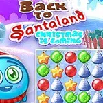 Një figurë festive me një personazh blu me kapuçinë Krishtlindjesh pranë një mozaiku me ngjyra të ndritshme të formave si yje dhe glob të kuq