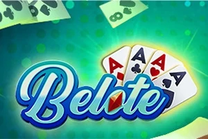 Logo me tekstin Belote dhe katër letra A nën një sfond me ngjyra të gjelbërta dhe kartona