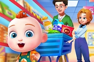 Fëmijë i lumtur me sy të mëdhenj në një supermarket me prindërit, duke shtyrë një karrocë blerjeje plot me ushqime