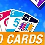 Kartat shumëngjyrëshe me numra dhe simbole mbi një sfond blu me tekstin Duo Cards poshtë