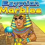 Një faraon egjiptian mban një sferë blu në sfondin e një piramide dhe sfinksi, me tekstin Egyptian Marbles në krye