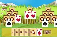 Join the two monkeys on a fun solitaire adventure and discover their castle