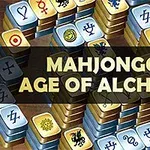 Tituj të shumtë pllakash Mahjong me simbole të alkimisë dhe tekstin Mahjongg: Age of Alchemy në mes