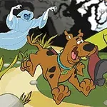 Një qen i frikësuar dhe një djalë me flokë të verdhë janë duke vrapuar nga një fantazmë në një rrugicë të mbuluar me bimë
