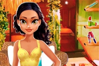 Help private detective Tina solve a top secret case in this cool girl game!