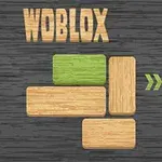 Blloqe prej druri dhe një bllok jeshil të vendosura mbi një sfond gri me tekstin Woblox lart
